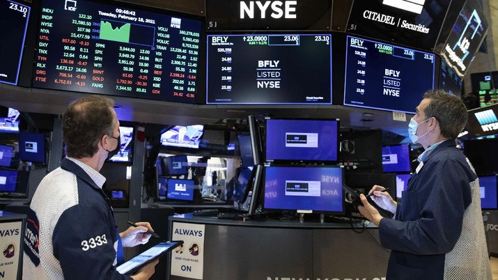Rally Wall Street Siapkan Rekor Baru, Bersiaplah untuk Panasnya!